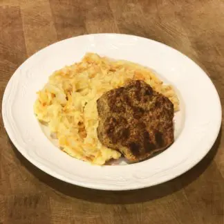 Hutspot met Bloemkoolburger (vegetarisch)