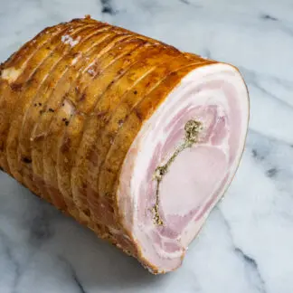 Huisgemaakte Italiaanse Porchetta